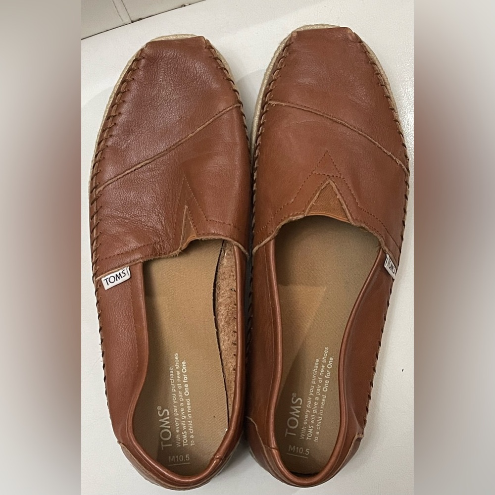 Tom’s leather shoes